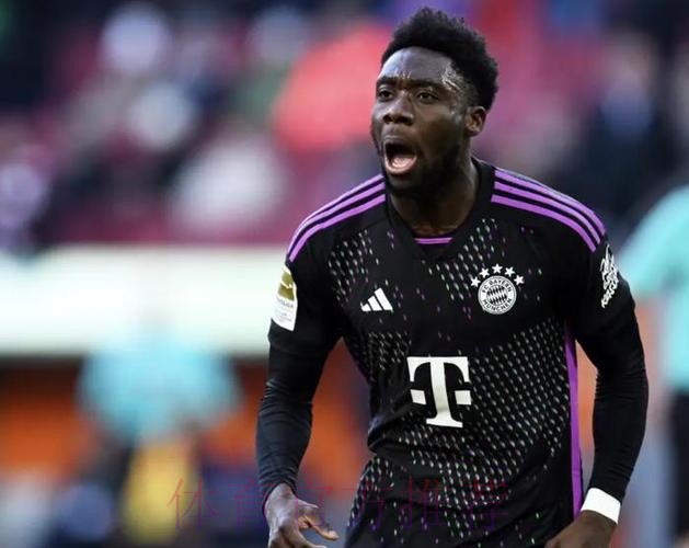 拜仁对续约戴维斯不乐观 皇马只以低廉价格签他 拜仁对续约戴维斯不乐观 皇马只以低廉价格签他